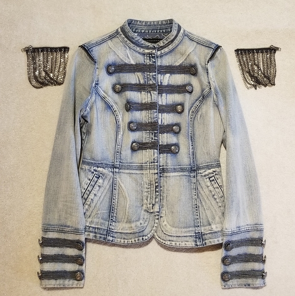 Guess, size M jean jacket - Picture 6 of 11